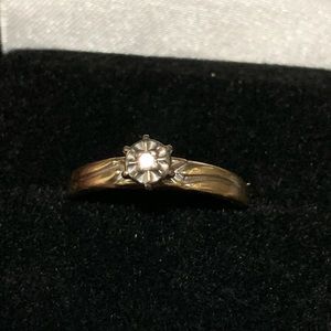 10k gold diamond ring
